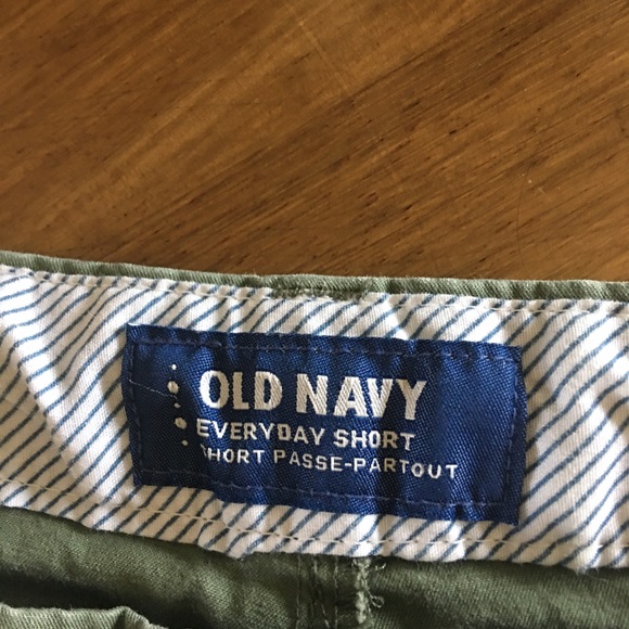 Old Navy Shorts - Picture 2 of 3